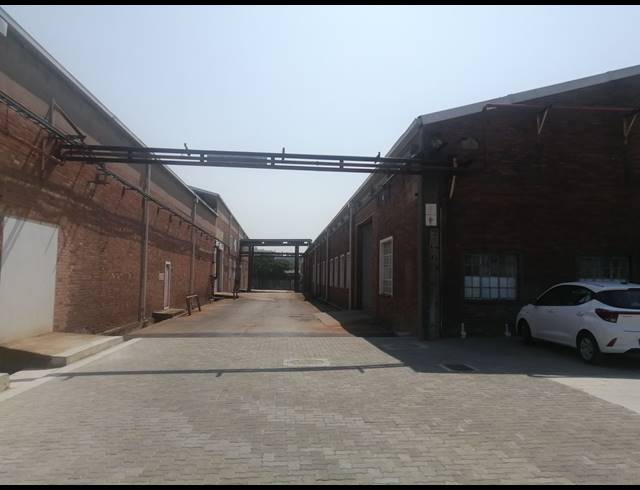 3,808M² FACTORY TO LET IN NEW GERMANY